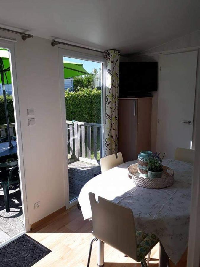 Luxueuze Stacaravan In Bredene Met Eigen Terras En Tuintje Zewnętrze zdjęcie