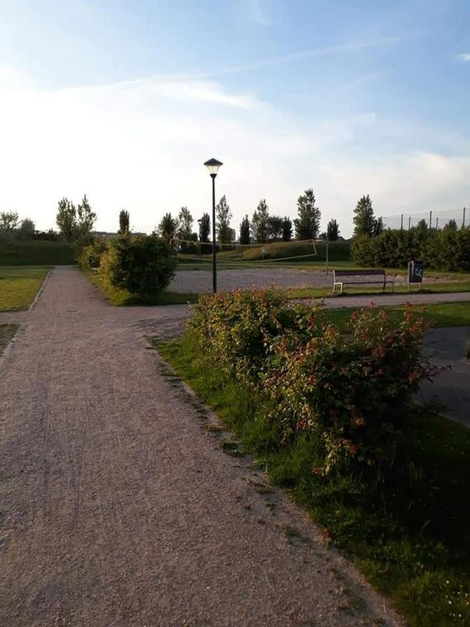 Luxueuze Stacaravan In Bredene Met Eigen Terras En Tuintje Zewnętrze zdjęcie