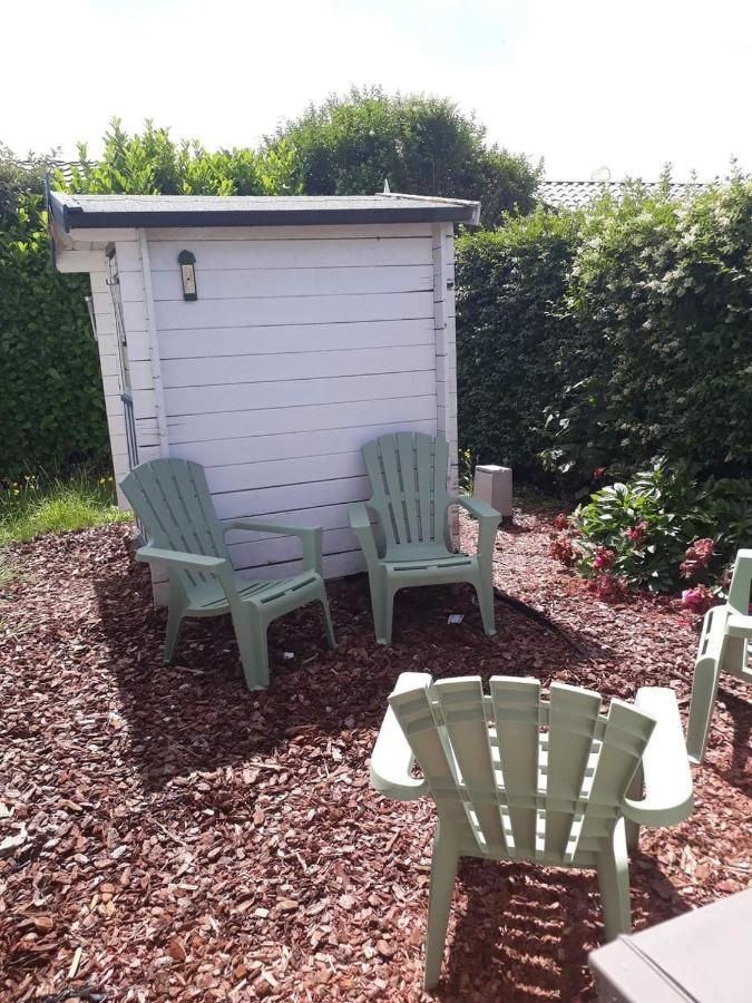 Luxueuze Stacaravan In Bredene Met Eigen Terras En Tuintje Zewnętrze zdjęcie